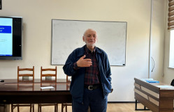 Əməkdar elm xadimi Natiq Atakişiyev BDU-da elmi seminar keçirib