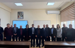 Əməkdar elm xadimi Natiq Atakişiyev BDU-da elmi seminar keçirib