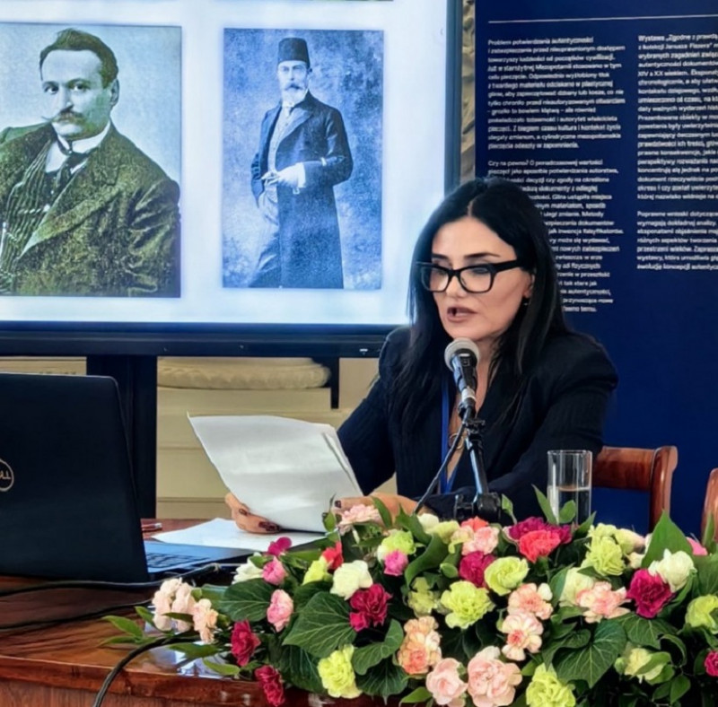 Şərqşünaslıq fakültəsinin dekanı Aydan Xəndan Türkoloji tədqiqatlar üzrə beynəlxalq konfransda iştirak edib