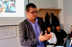 "Sosial mediada publisistika" mövzusunda elmi seminar