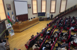 “Zəfərin kölgəsində” adlı tədbir