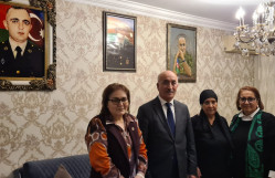 BDU-nun şəhid məzunu Namiq Cavadovun ailəsi ziyarət edilib