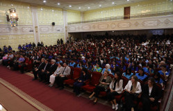 XALQ ŞAİRİ VAHİD ƏZİZLƏ GÖRÜŞ