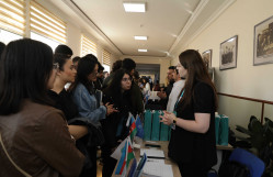 BDU-da tarixi Zəfərin 5 illik yubileyinə həsr olunmuş ixtisaslaşmış Karyera Sərgisi keçirilib