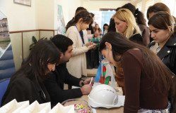 BDU-da tarixi Zəfərin 5 illik yubileyinə həsr olunmuş ixtisaslaşmış Karyera Sərgisi keçirilib