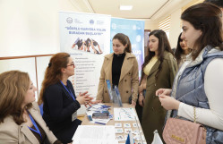 BDU-da tarixi Zəfərin 5 illik yubileyinə həsr olunmuş ixtisaslaşmış Karyera Sərgisi keçirilib