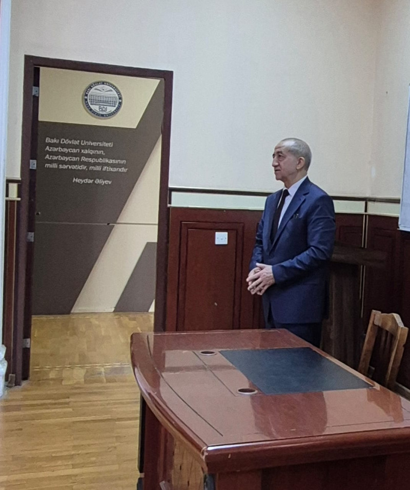 “Kriptoqrafiyada elmi-praktiki işlərin yeni istiqamətləri” mövzusunda ustad dərsi