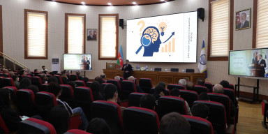 Elm və təhsil nazirinin müşaviri Nicat Məmmədlinin BDU-da “Məzun seminarı”