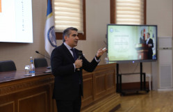 Elm və təhsil nazirinin müşaviri Nicat Məmmədlinin BDU-da “Məzun seminarı”