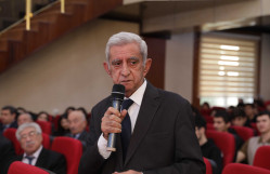 Elm və təhsil nazirinin müşaviri Nicat Məmmədlinin BDU-da “Məzun seminarı”