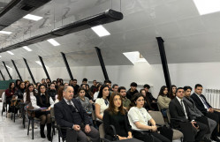 BDU-da maarifləndirici görüş: “Bərpa olunan enerji: layihələr və gələcək perspektivlər”