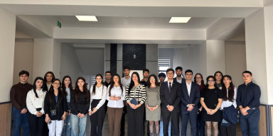 “Ekoloji Psixologiya: İnsan niyə təbii mühiti məhv edir?”  mövzusunda təlim