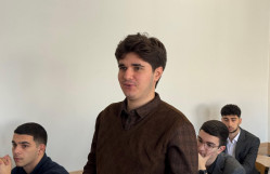 “Ekoloji Psixologiya: İnsan niyə təbii mühiti məhv edir?”  mövzusunda təlim