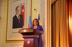 BDU-da professor Əkbər Bayramovun 95 illik yubileyinə həsr olunmuş Respublika elmi konfransı