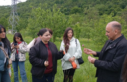 STUDENTS PARTICIPATE IN FIELD TRAINING IN QUBA