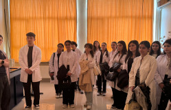 Biology Faculty Students at the Genetic Resources Institute