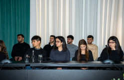 BDU-da WWF ilə maarifləndirici görüş keçirilib