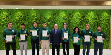 Biologiya fakültəsinin tələbəsi iştirak etdiyi YAP Yasamal komandası Ümumrespublika  "Nə? Harada? Nə zaman?" intellektual yarışında uğur qazanıb