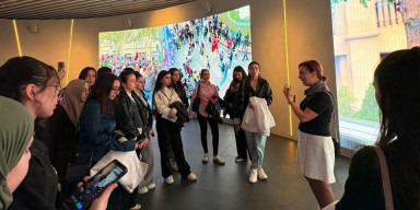 BDU-nun Filologiya fakültəsinin I kurs tələbələri Zəfər muzeyində