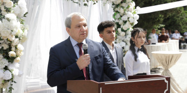 BDU-nun nəzdində “Gənc istedadlar” liseyində “Son zəng”