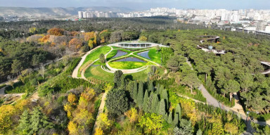 BDU tələbələrinin Mərkəzi Nəbatat Bağına "Bitkiləri tanıyaq" adlı ekskursiyası