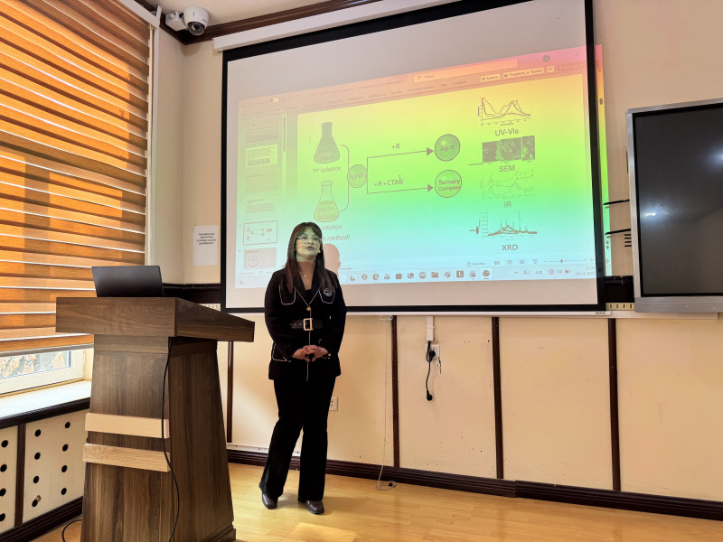 Analitik kimya kafedrasında elmi seminar keçirildi