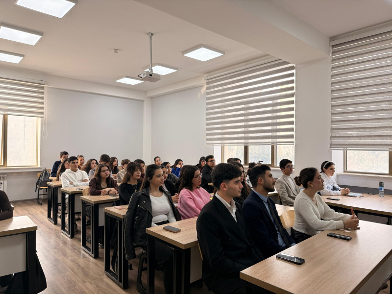 BDU tələbələri immunçatışmazlığı xəstəlikləri ilə bağlı məlumatlandırılıb