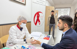 BDU tələbələri immunçatışmazlığı xəstəlikləri ilə bağlı məlumatlandırılıb