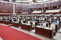 BDU-nun Hüquq fakültəsinin tələbələri Milli Məclisin fəaliyyəti ilə tanış olublar