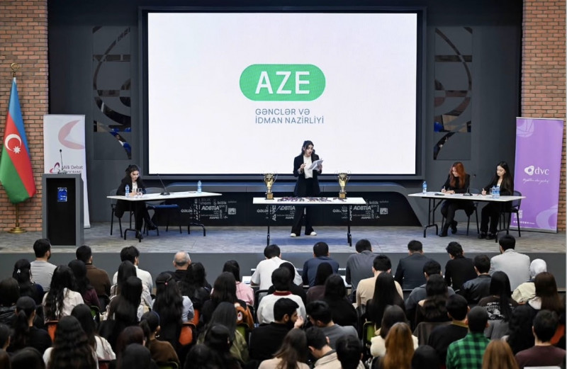 Biologiya fakültəsinin tələbəsi Nurcan Musayeva “158 maddə” açıq debat turnirində çempion olub