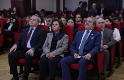 BDU-da görkəmli türkoloq alim Rüfət Rüstəmovun 80 illik yubileyinə həsr olunmuş Respublika elmi konfransı