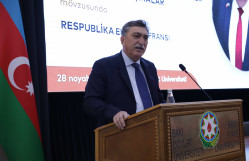 BDU-da görkəmli türkoloq alim Rüfət Rüstəmovun 80 illik yubileyinə həsr olunmuş Respublika elmi konfransı