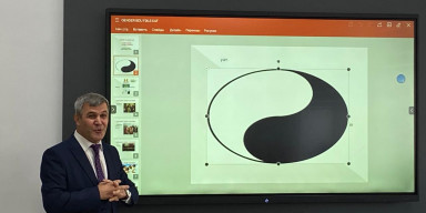 Fəlsəfə kafedrasında növbəti elmi seminar keçirilmişdir