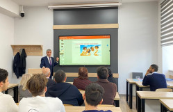 Fəlsəfə kafedrasında növbəti elmi seminar keçirilmişdir