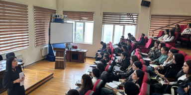 Tarix fakültəsində fakültə rəhbərliyi tərəfindən açıq dərslər həyata keçirilib