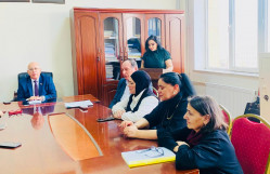 Mənbəşünaslıq, tarixşünaslıq və metodika kafedrasında Elmi seminar keçirilib