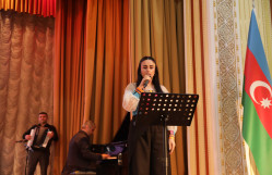 BDU-da tanınmış alim, Xalq yazıçısı, akademik Kamal Abdulla ilə görüş