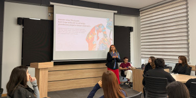 BDU-da təlim: “Yaradıcılığımı biznesə necə çevirim?”