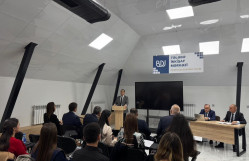 BDU-da “Konstitusiya və Suverenlik İli”nə həsr olunmuş Respublika elmi konfransı öz işini başa çatdırıb