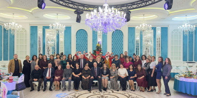 Biologiya fakültəsində Biologiya fakültəsində Dünya azərbaycanlılarının həmrəylik günü və yeni il qeyd edilib və yeni il qeyd edilib