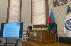 Pakistanlı alimlər Biologiya fakültəsində dərman bitkilərinə həsr olunmuş mühazirə oxuyub