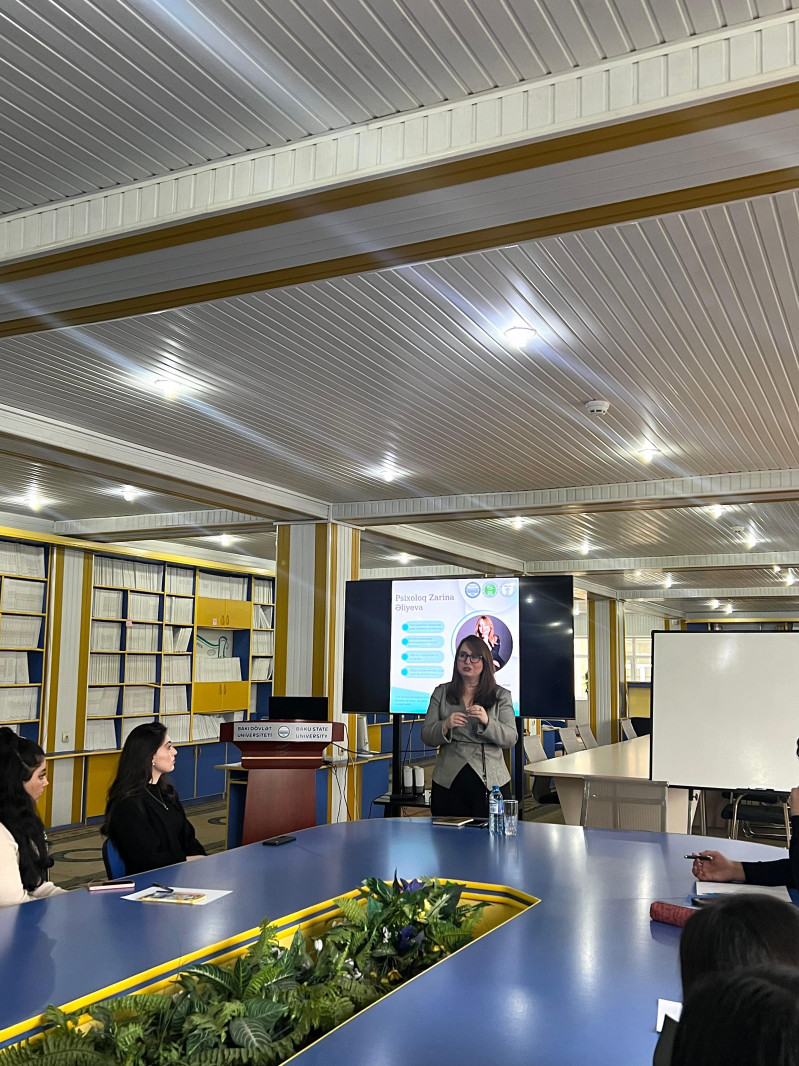 “Neyroqrafika” təlimi keçirildi