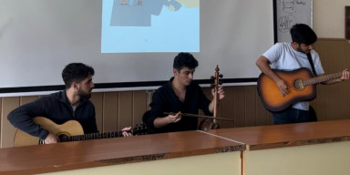 Beynəlxalq Müəllimlər Gününə həsr olunmuş tədbir keçirilib