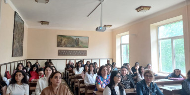 BDU-da qlobal istiləşmənin təbii su ehtiyatlarına təsiri müzakirə olunub