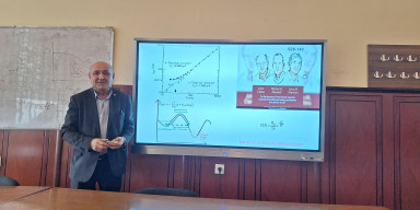 Ankara Universitetinin professoru BDU-da elmi seminar keçirib