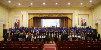 BDU könüllüləri ilə görüş