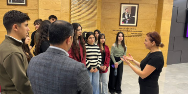 BDU-nun Jurnalistika fakültəsinin I kurs tələbələri Heydər Əliyev Muzeyini ziyarət ediblər