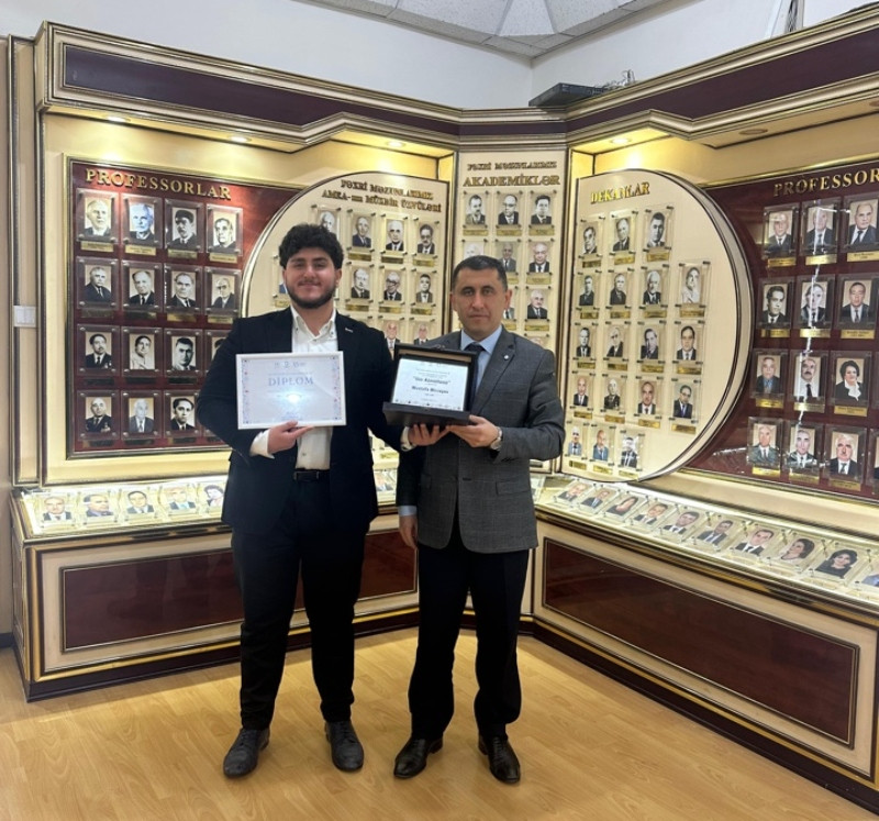 Tələbəmiz “İlin könüllüsü” nominasiyası üzrə təltif edilib