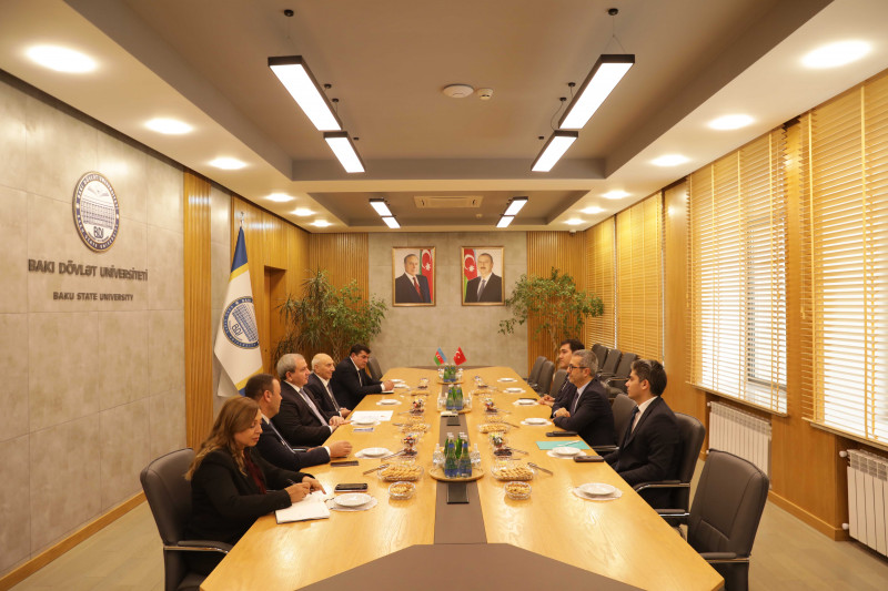 Türkiyənin Yunus Əmrə İnstitutunun prezidentinin rəhbərlik etdiyi nümayəndə heyəti BDU-da