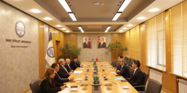 Türkiyənin Yunus Əmrə İnstitutunun prezidentinin rəhbərlik etdiyi nümayəndə heyəti BDU-da